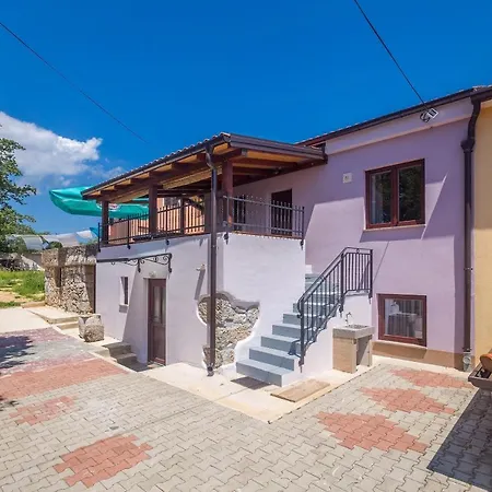펜션 House With A Parking Space Risika, Krk - 14860 *